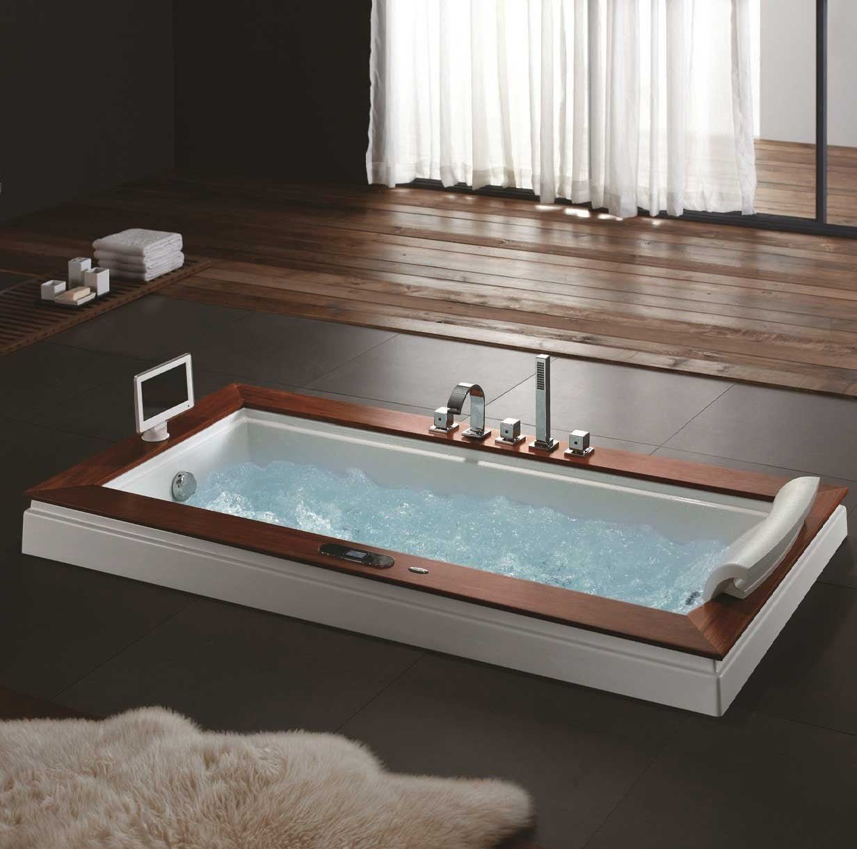 Madison Luxury Whirlpool Tub - Aquapeutics LLC
