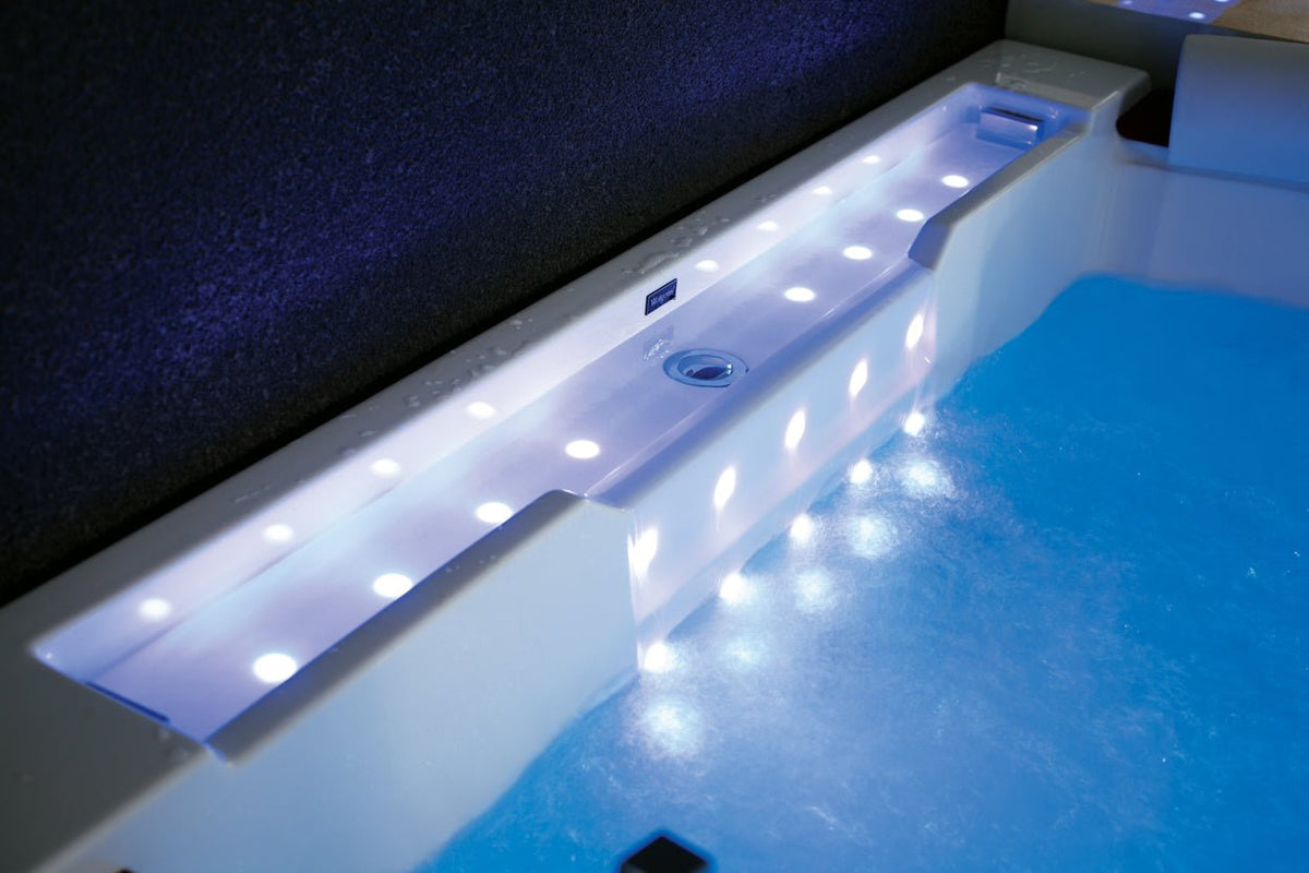 California Luxury Massage Bathtub - Aquapeutics LLC