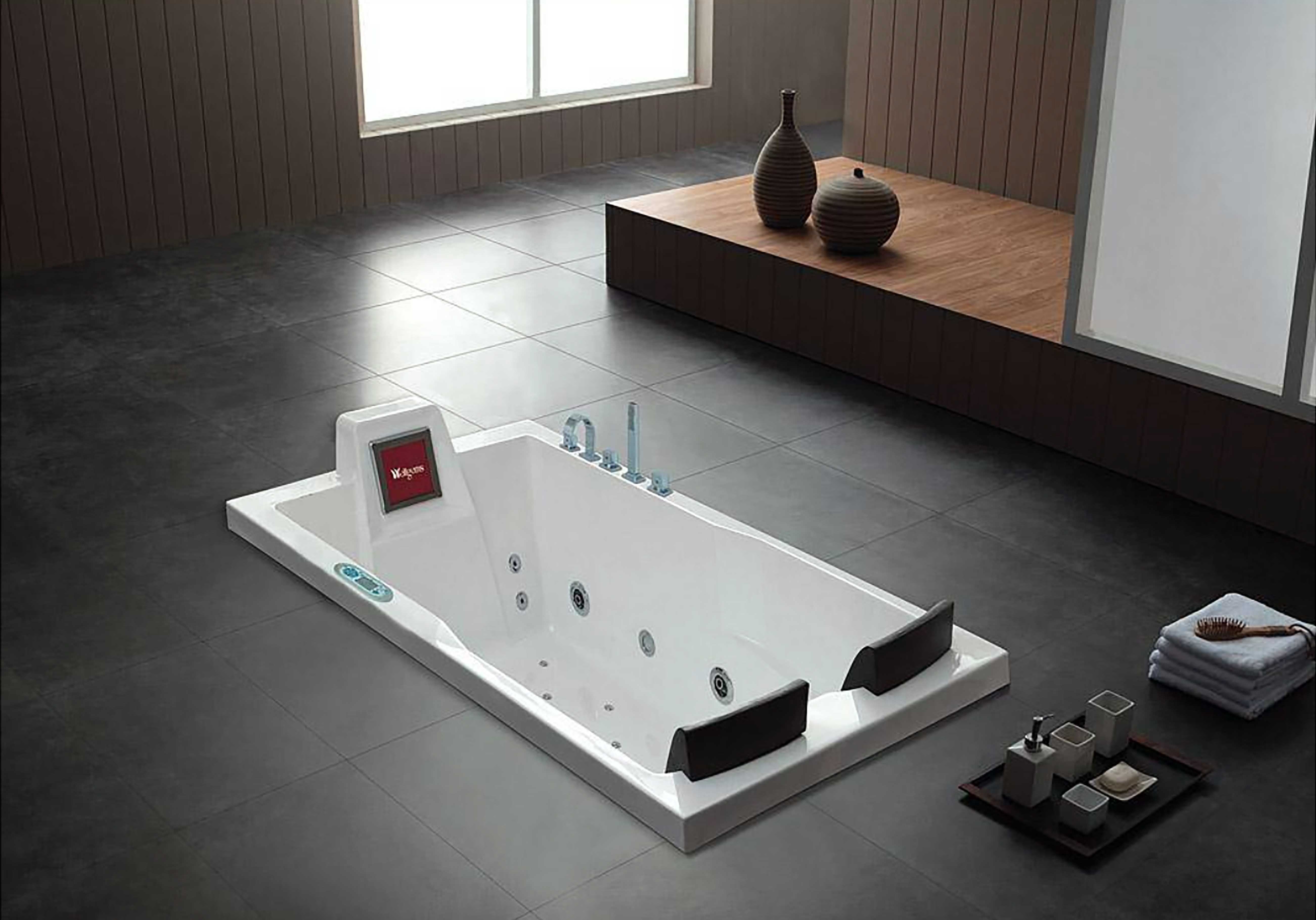 Truro Luxury Massage Bathtub